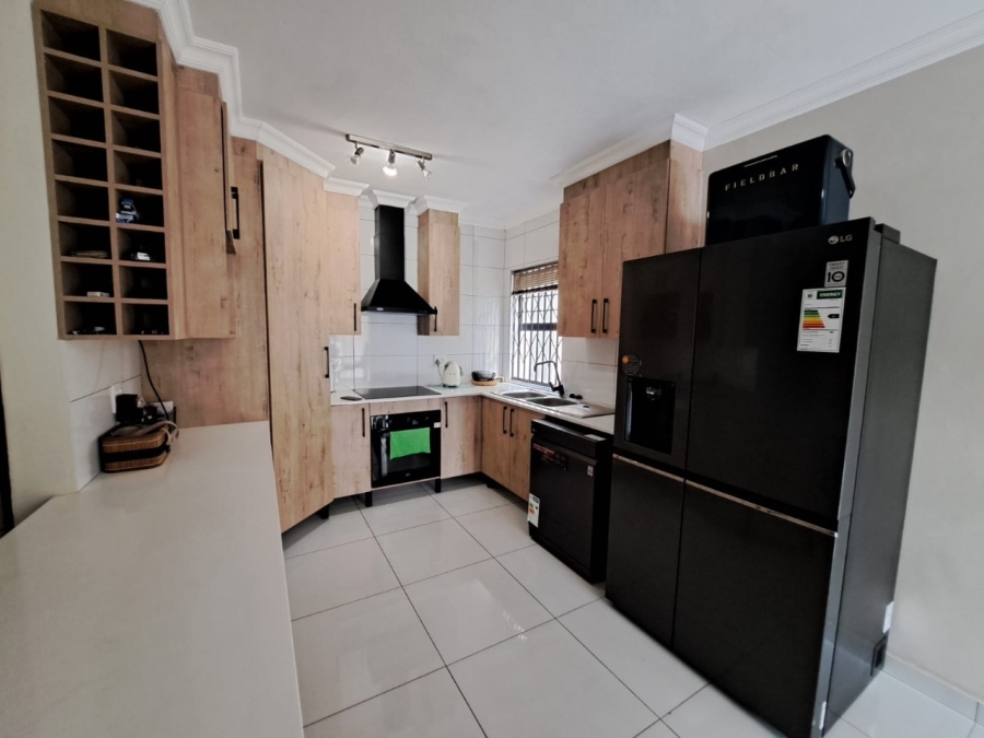 To Let 3 Bedroom Property for Rent in Cashan North West